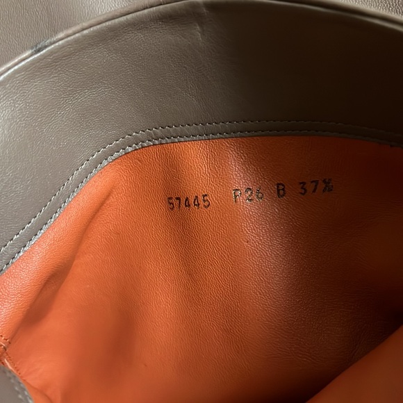 Santoni boots over the knee with stains shoe 👞 check pictures before purchasing - Picture 9 of 13